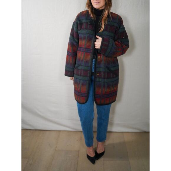 Vintage Oversized Plaid Wool Coat in Forest Green & Oxblood - Picture 3 of 10